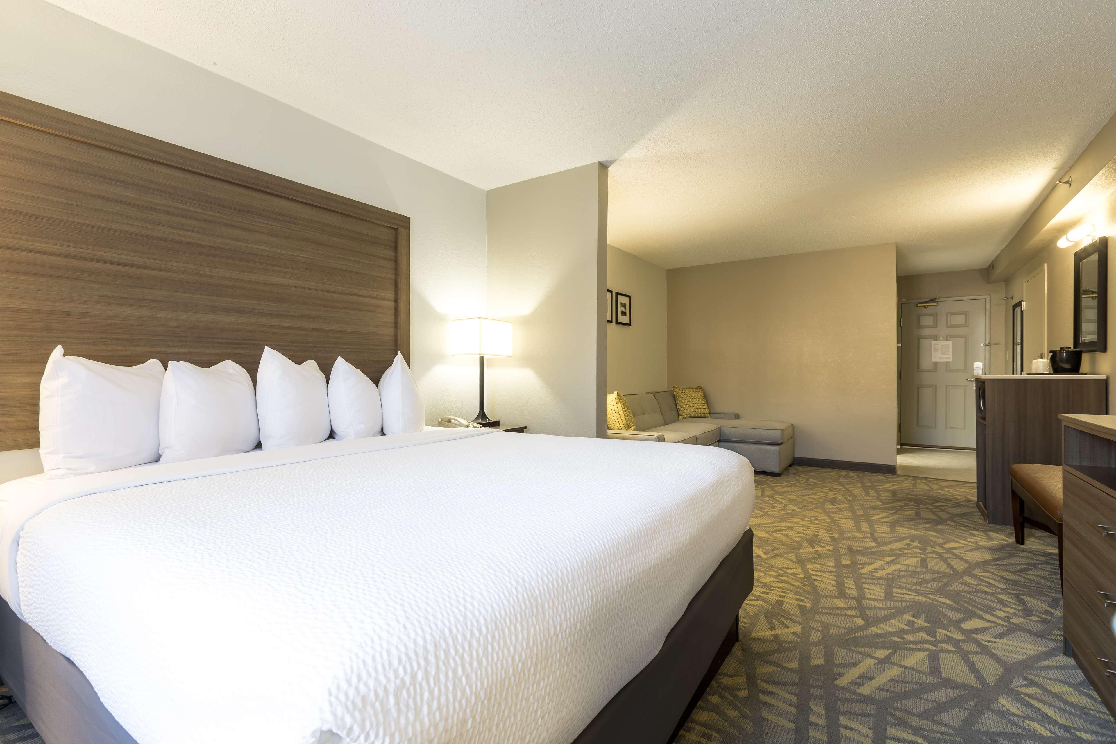 Country Inn & Suites By Radisson Asheville Downtown Tunnel Road Εξωτερικό φωτογραφία