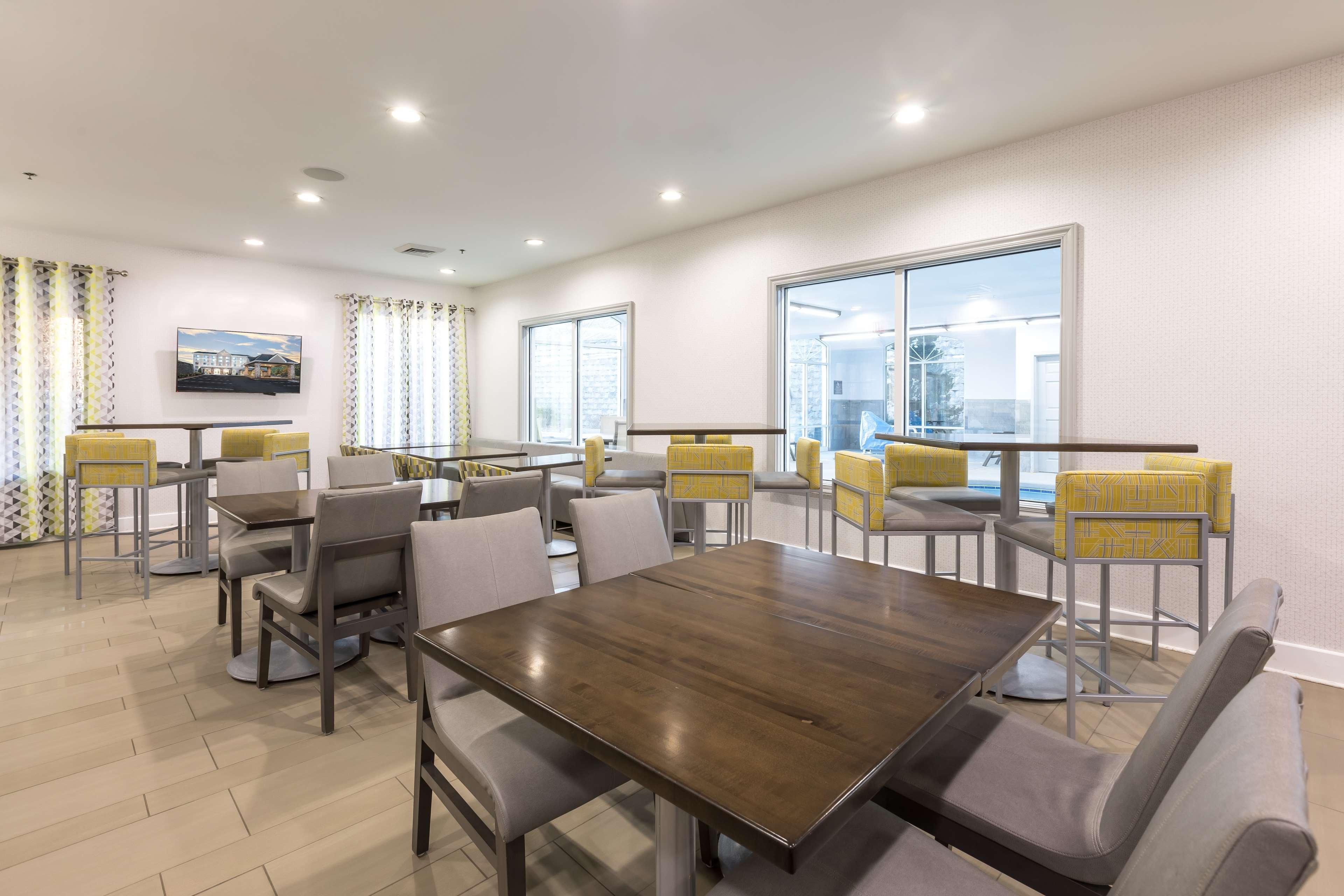 Country Inn & Suites By Radisson Asheville Downtown Tunnel Road Εξωτερικό φωτογραφία