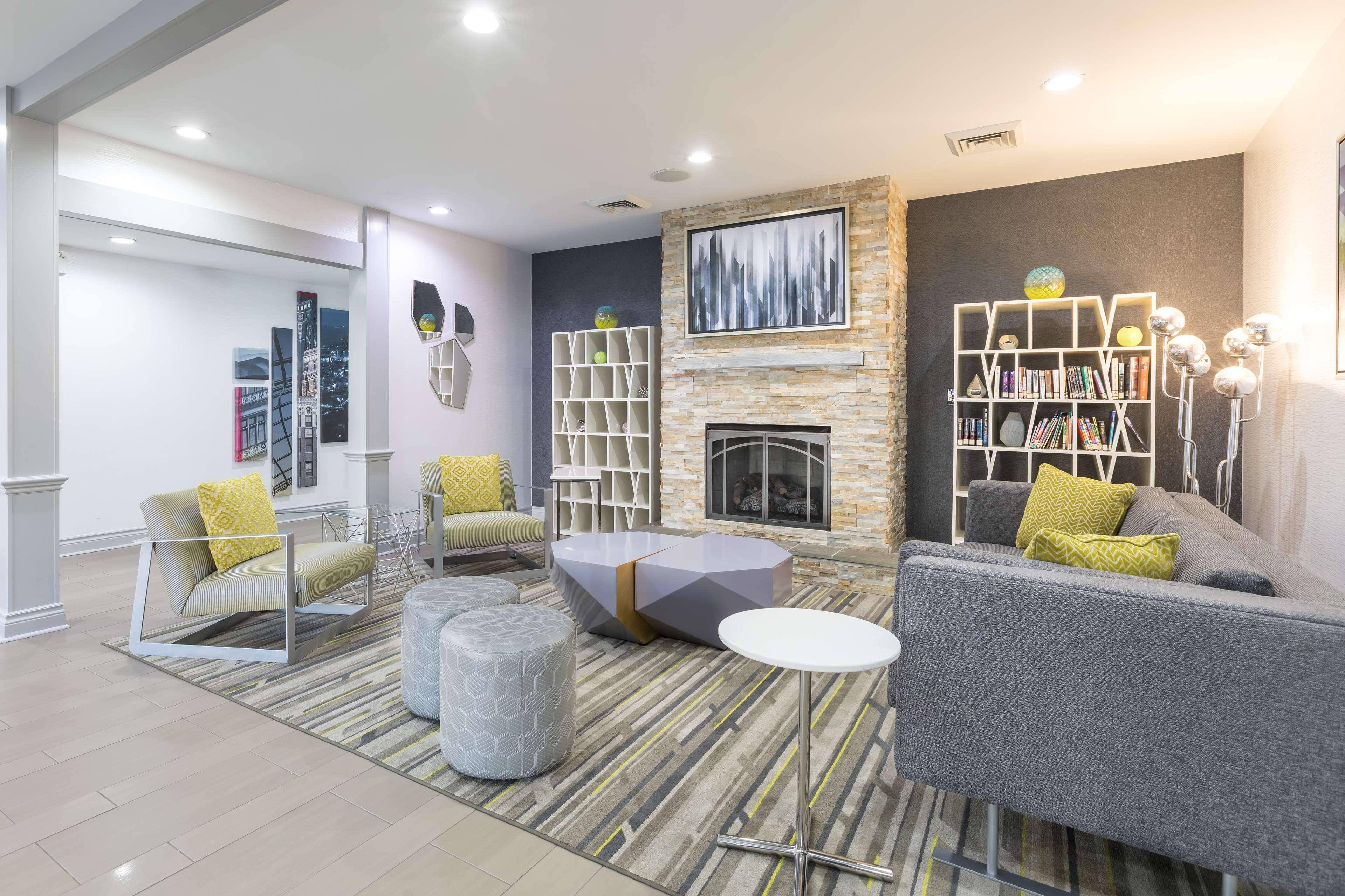 Country Inn & Suites By Radisson Asheville Downtown Tunnel Road Εξωτερικό φωτογραφία