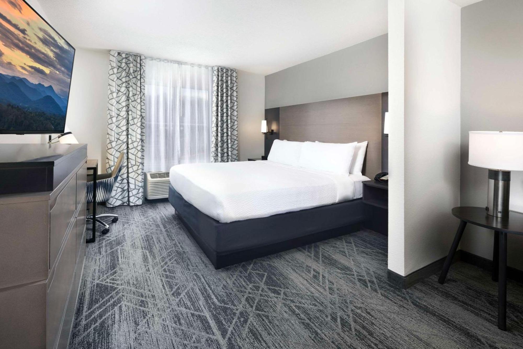 Country Inn & Suites By Radisson Asheville Downtown Tunnel Road Εξωτερικό φωτογραφία